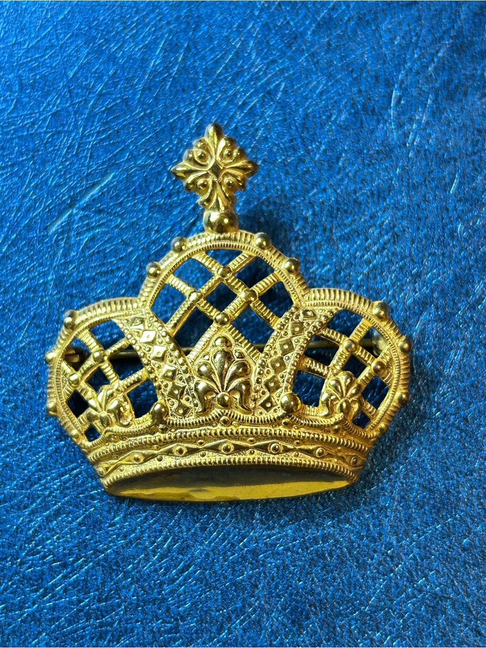 Miriam Haskell Gold Crown Brooch